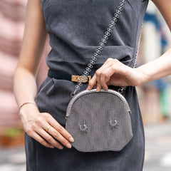 Metallic Chainmail Purse – Retro Silver Mesh Evening Handbag for Women